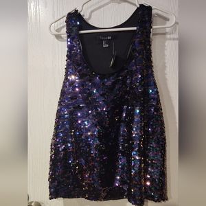 Small, forever 21 sequined black iridescent top